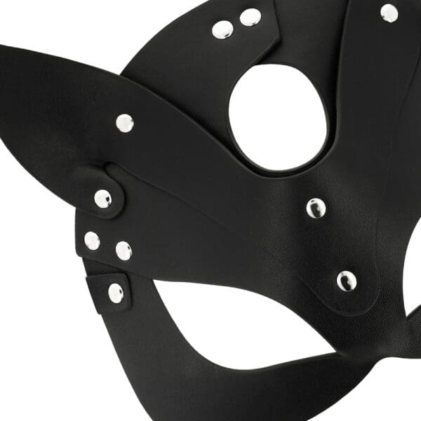 COQUETTE CHIC DESIRE - VEGAN LEATHER MASK WITH CAT EARS 4